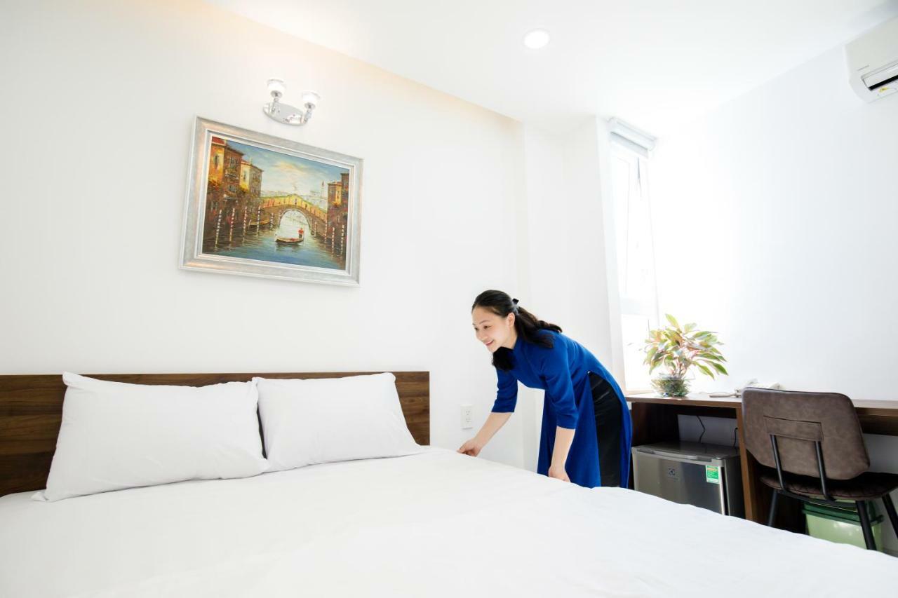 Aladdin Hotel 호치민 외부 사진